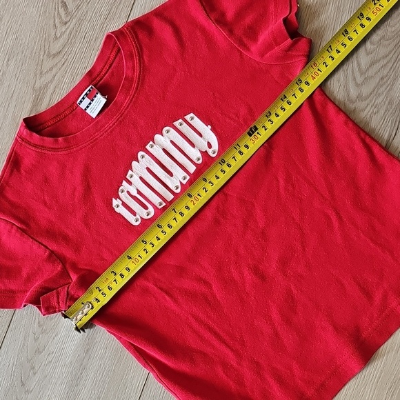 Y2K Tommy Hilfiger Short Length Red Logo T-Shirt, Medium - Picture 8 of 13
